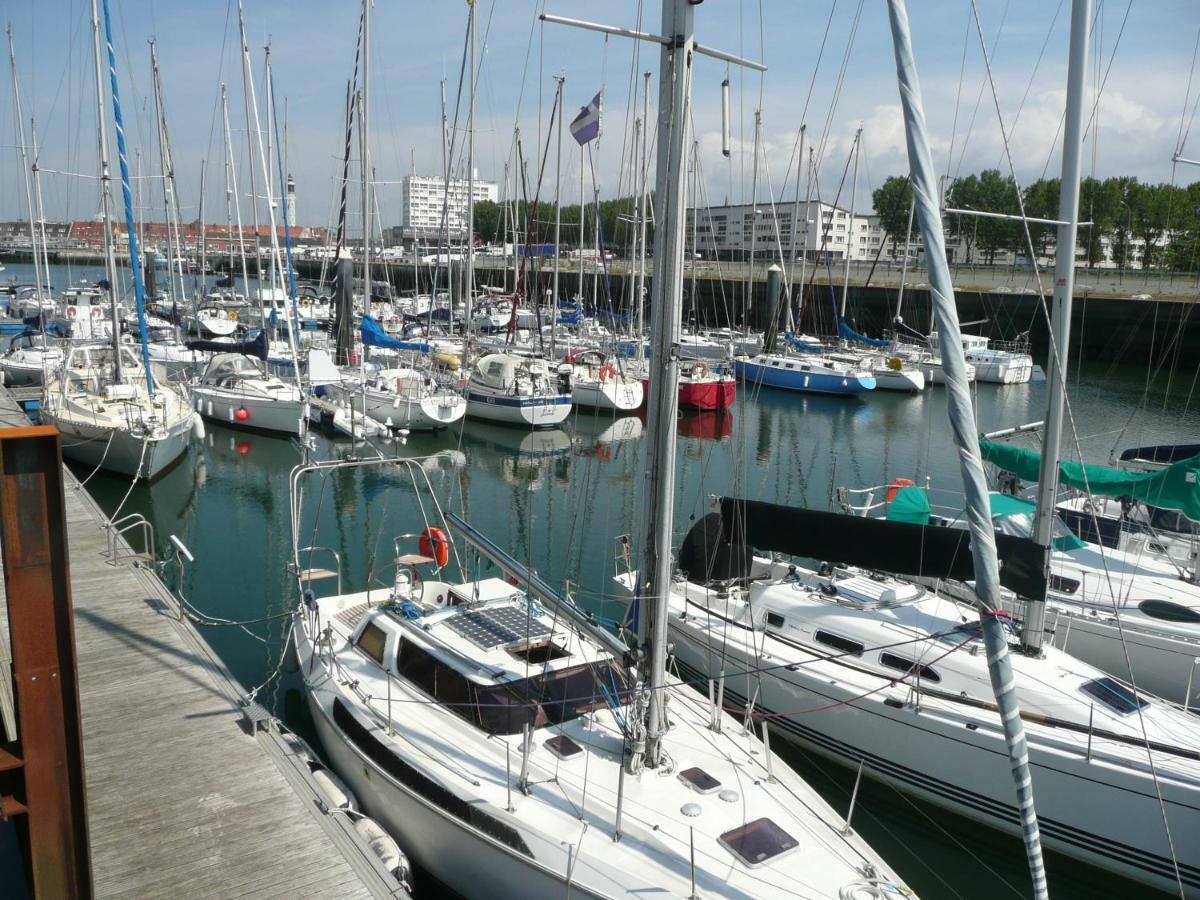 Escale Marine A Calais 4 Etoiles Apartman Kültér fotó